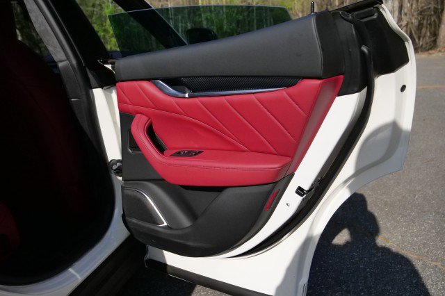 Used 2022 Maserati Levante Modena image 37