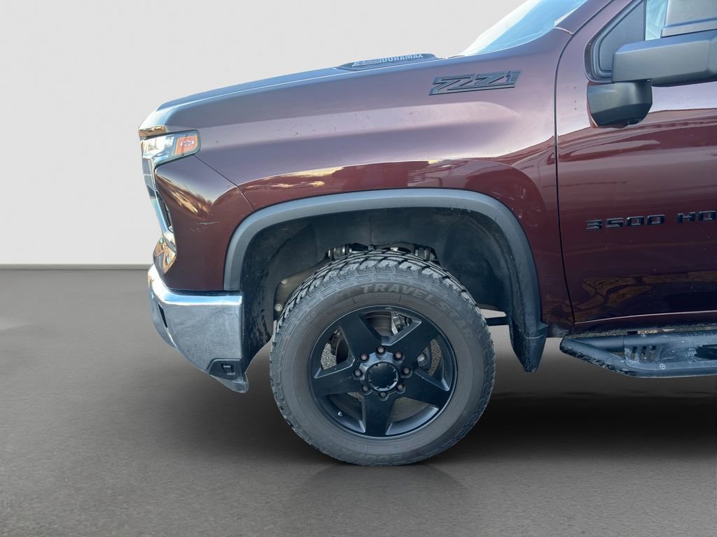 Used 2024 Chevrolet Silverado 3500 LTZ w/ LTZ Plus Package image 4