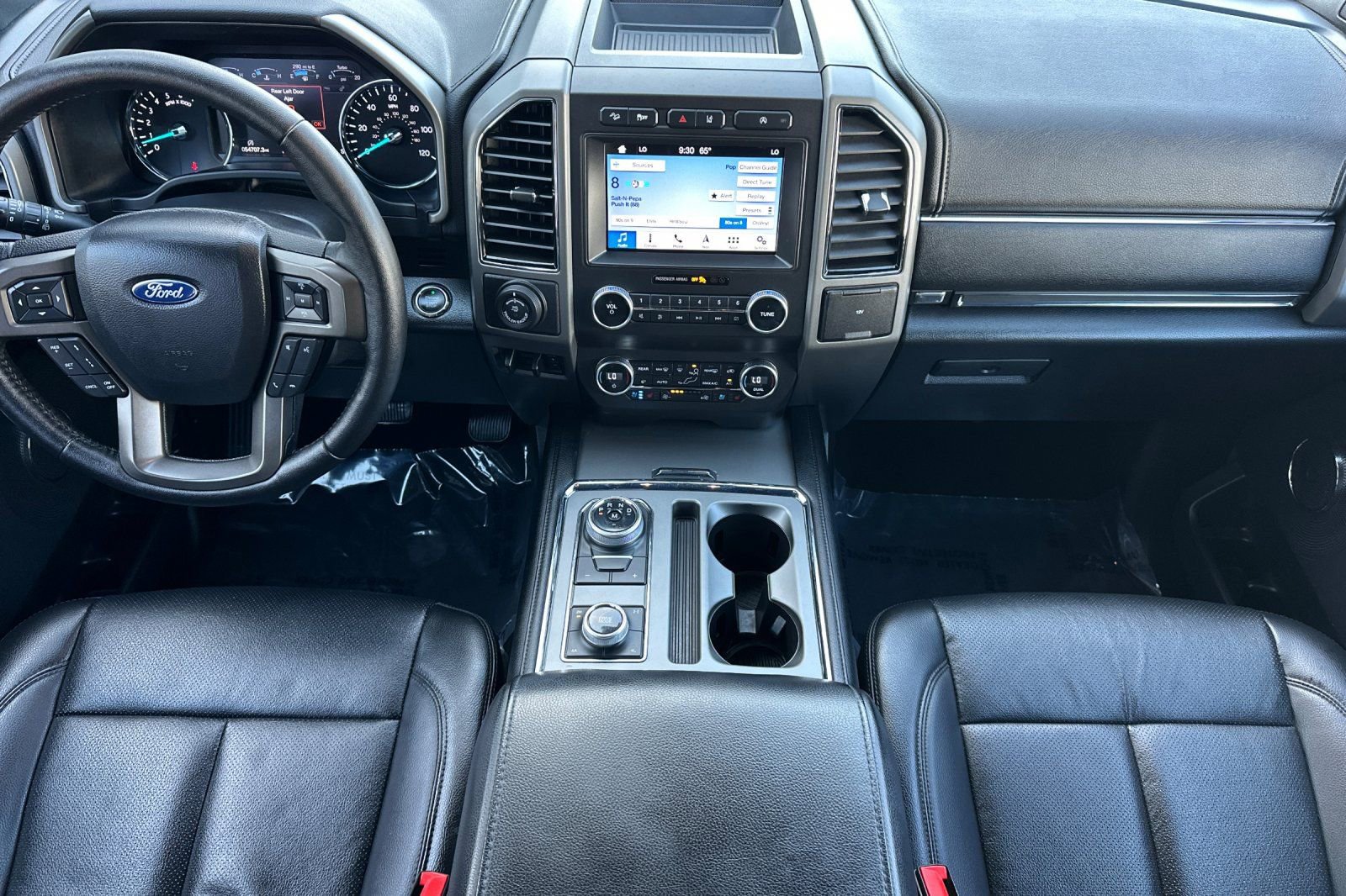 Used 2019 Ford Expedition Max XLT w/ Equipment Group 202A AWD/4WD image 12