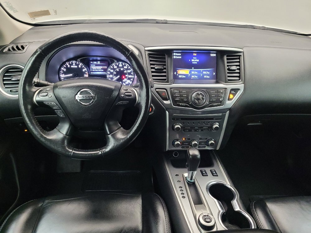 Used 2019 Nissan Pathfinder SL image 22