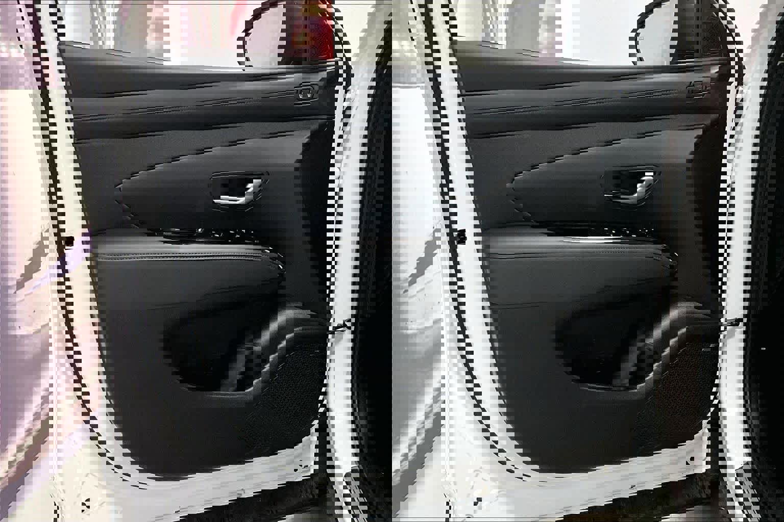 Used 2025 Hyundai Tucson Limited image 25