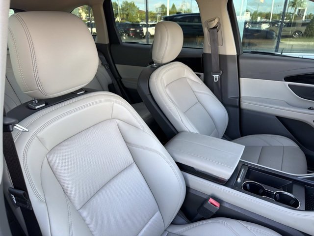 Certified 2024 Lincoln Nautilus Premier AWD/4WD image 21