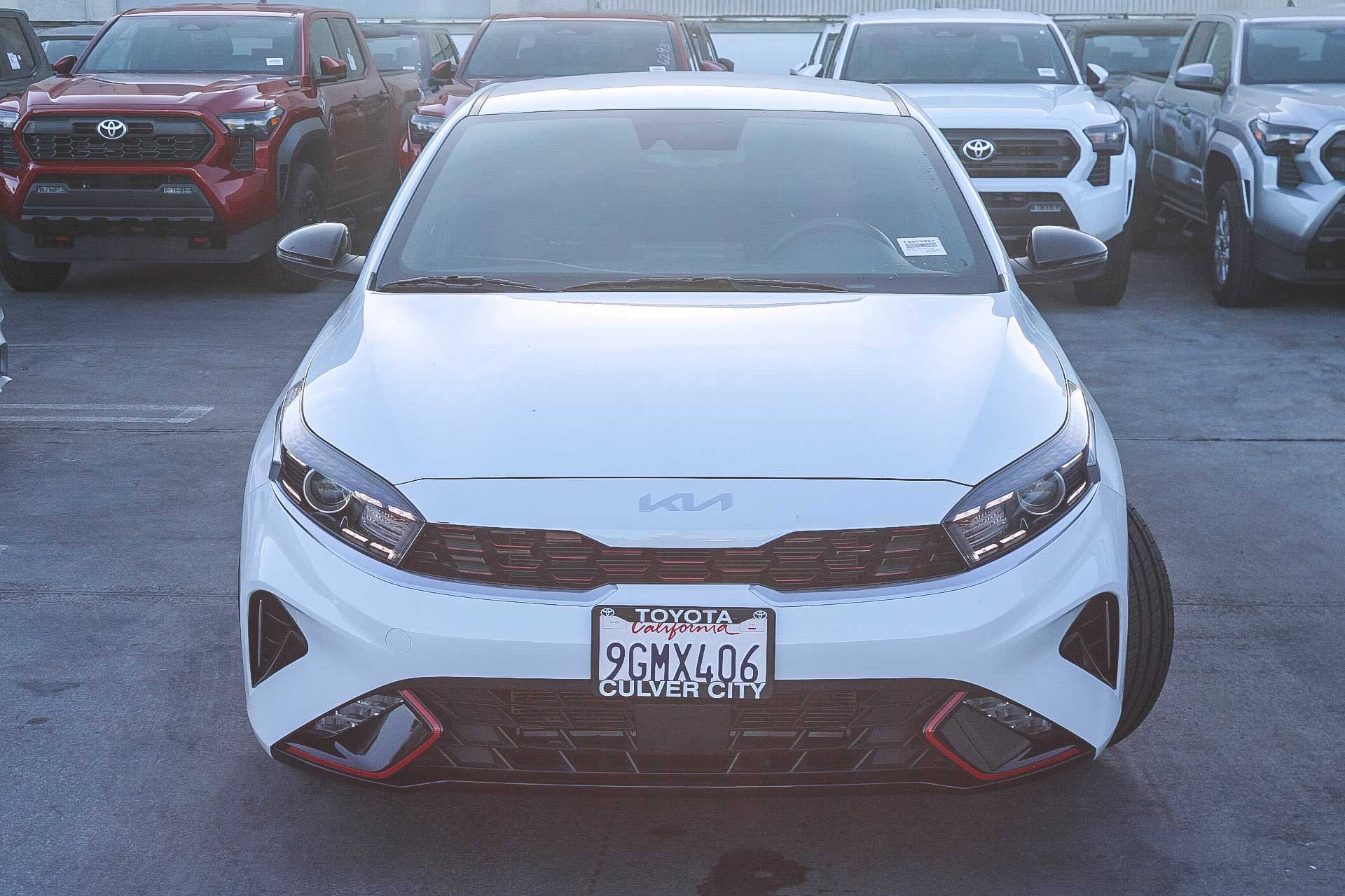 Used 2023 Kia Forte GT-Line w/ GT-Line Technology Package image 2