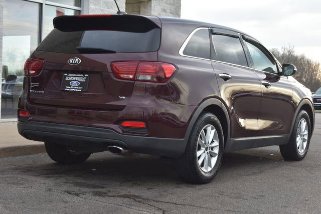 Used 2020 Kia Sorento LX image 14