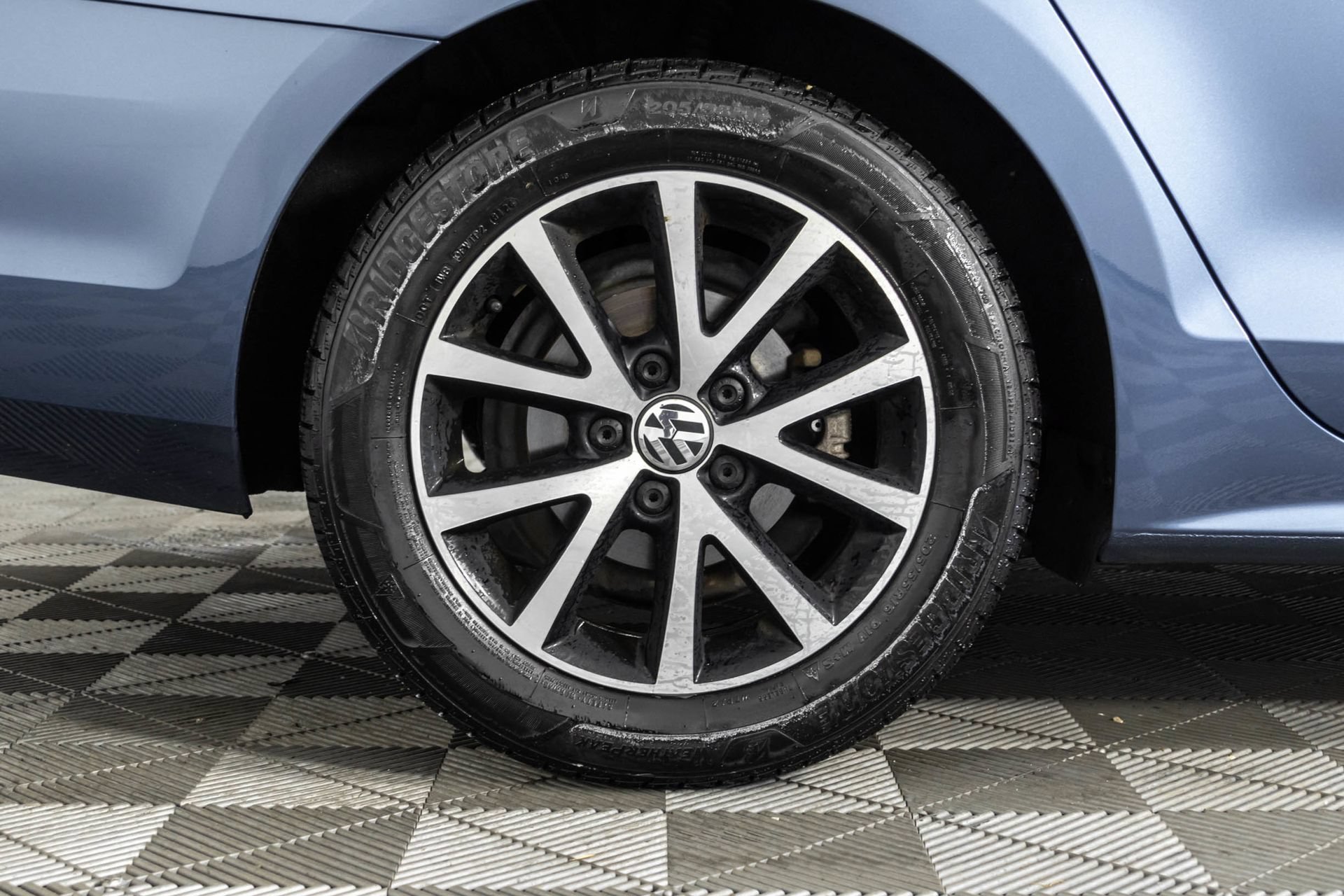Used 2017 Volkswagen Jetta SE FWD image 43