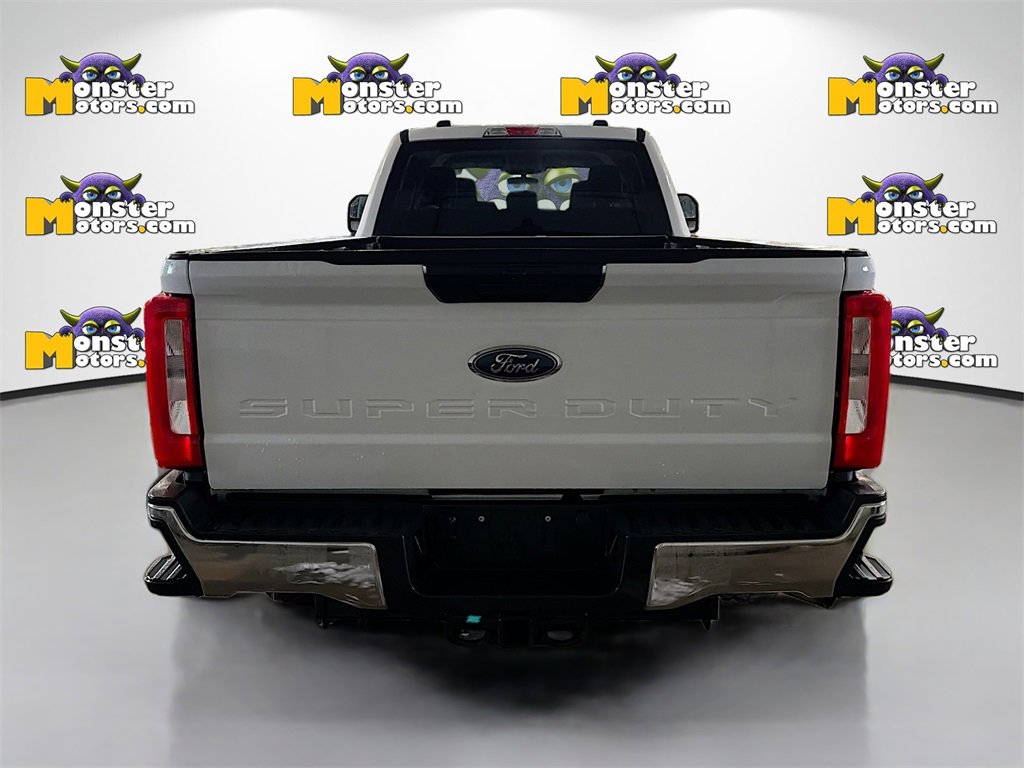 Used 2024 Ford F350 XLT image 5