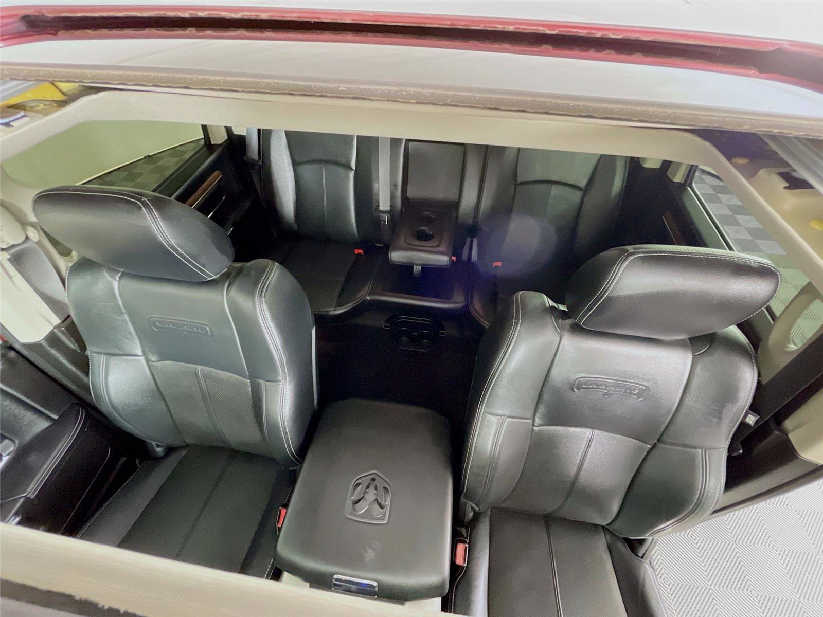 Used 2018 RAM 2500 Laramie w/ Convenience Group image 12