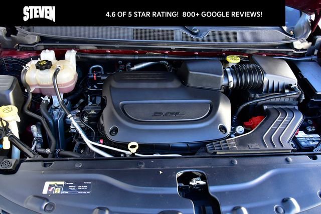 Used 2020 Chrysler Pacifica Touring-L image 32