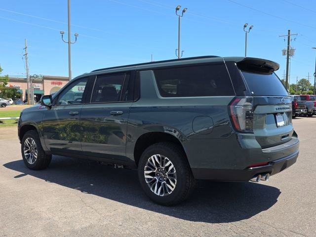 New 2026 Chevrolet Suburban Z71 w/ Comfort Package AWD/4WD image 3