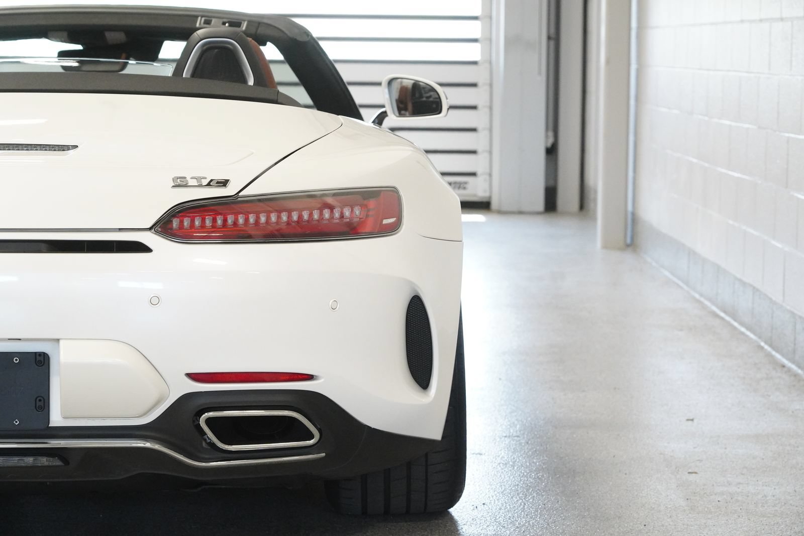 Used 2018 Mercedes-Benz AMG GT C image 13