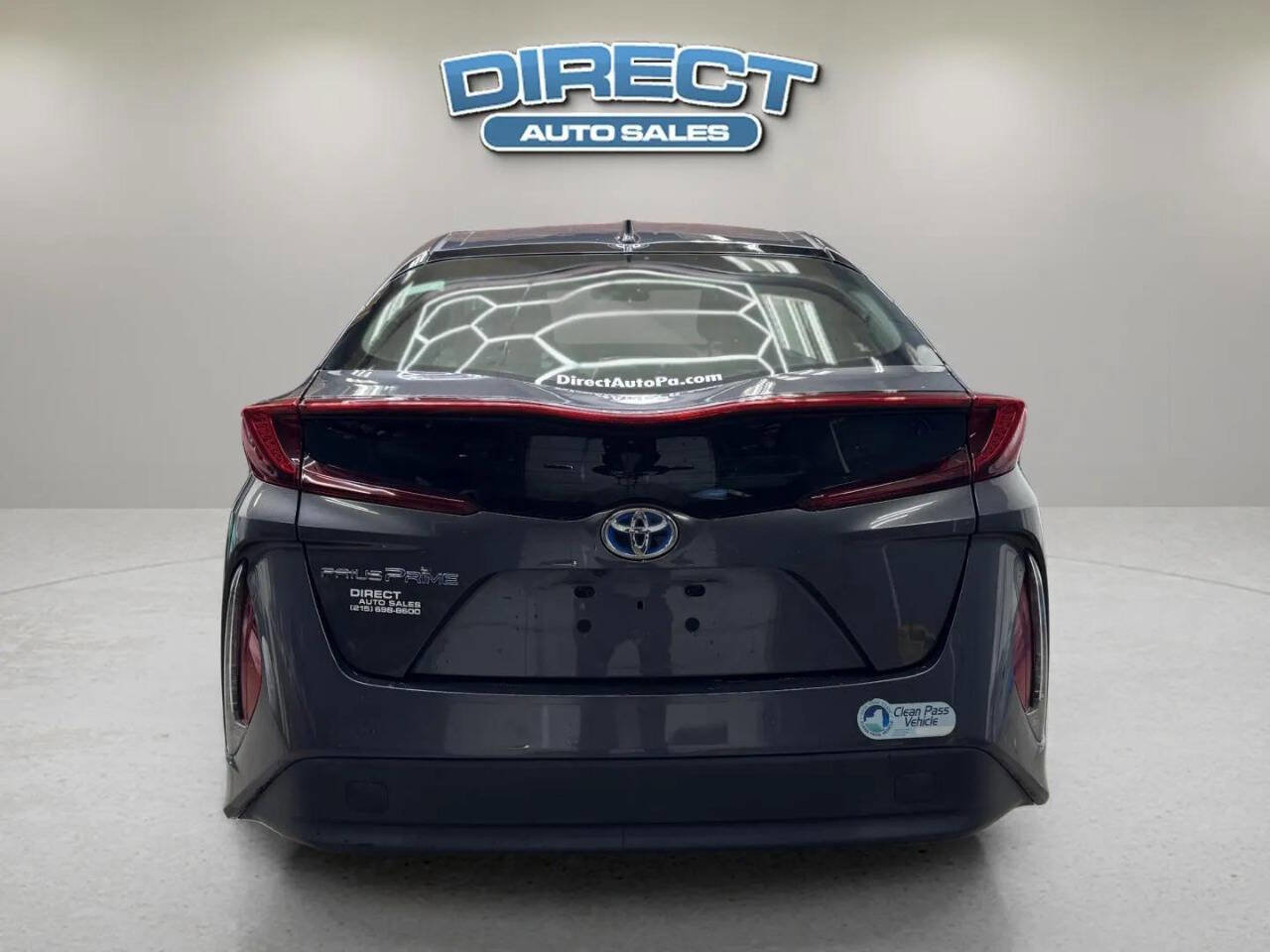 Used 2017 Toyota Prius Prime Plus image 5