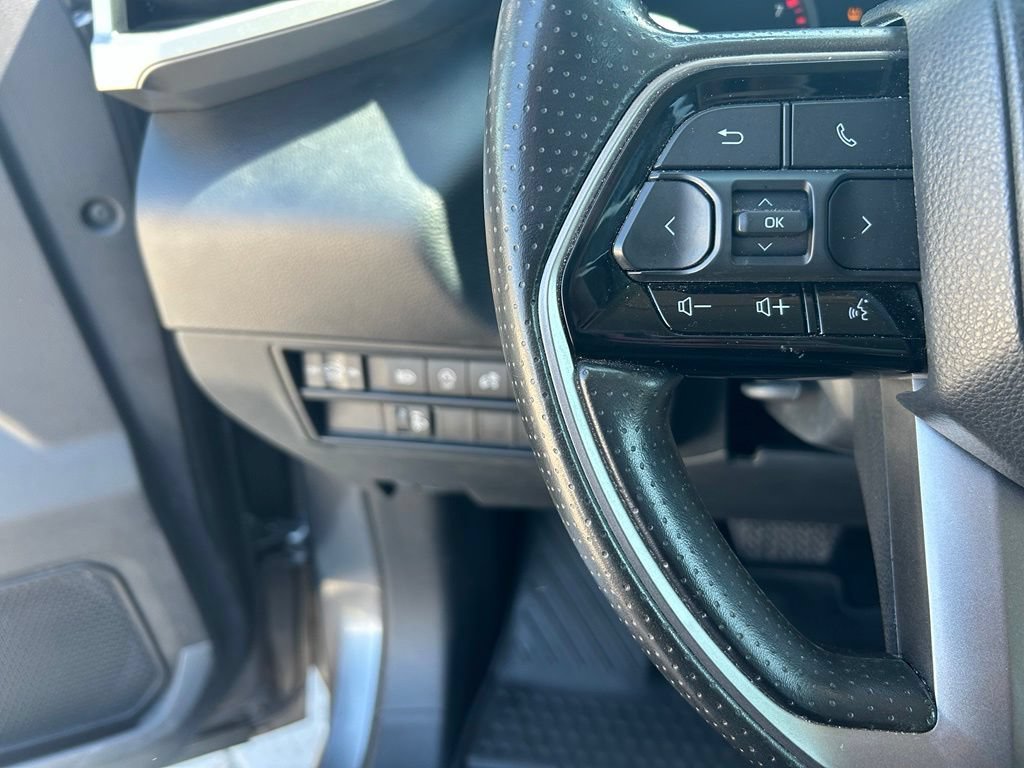 Used 2022 Toyota Tundra SR5 w/ SR5 Convenience Package AWD/4WD image 20