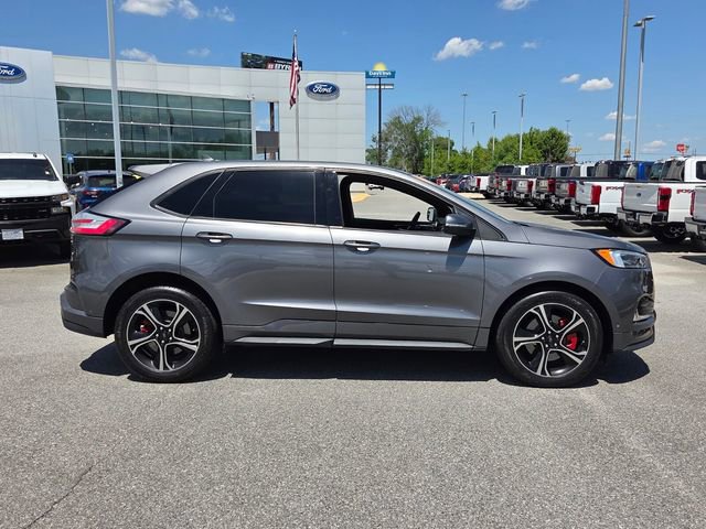 Used 2022 Ford Edge ST w/ Equipment Group 401A AWD/4WD image 14