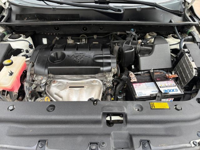 Used 2012 Toyota RAV4 Limited w/ Navigation Value Pkg AWD/4WD image 21