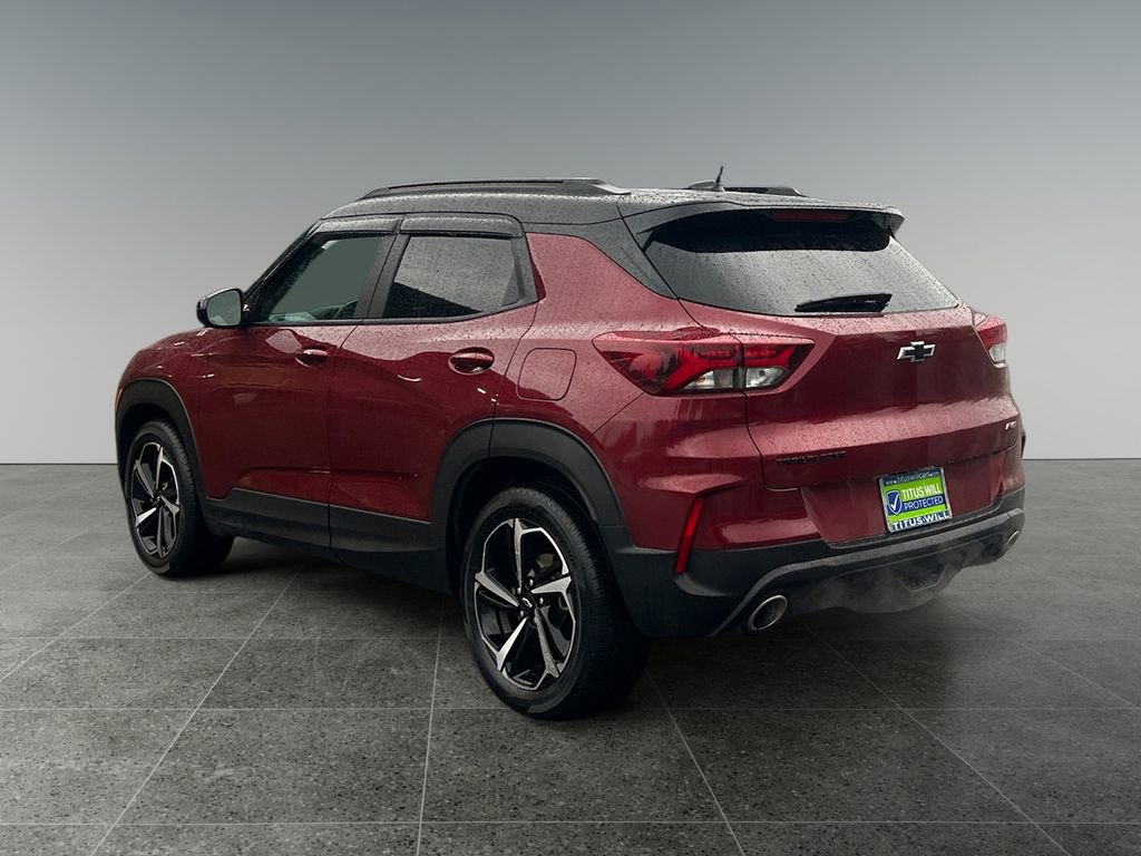 Used 2023 Chevrolet TrailBlazer RS w/ Sun and Liftgate Package image 5