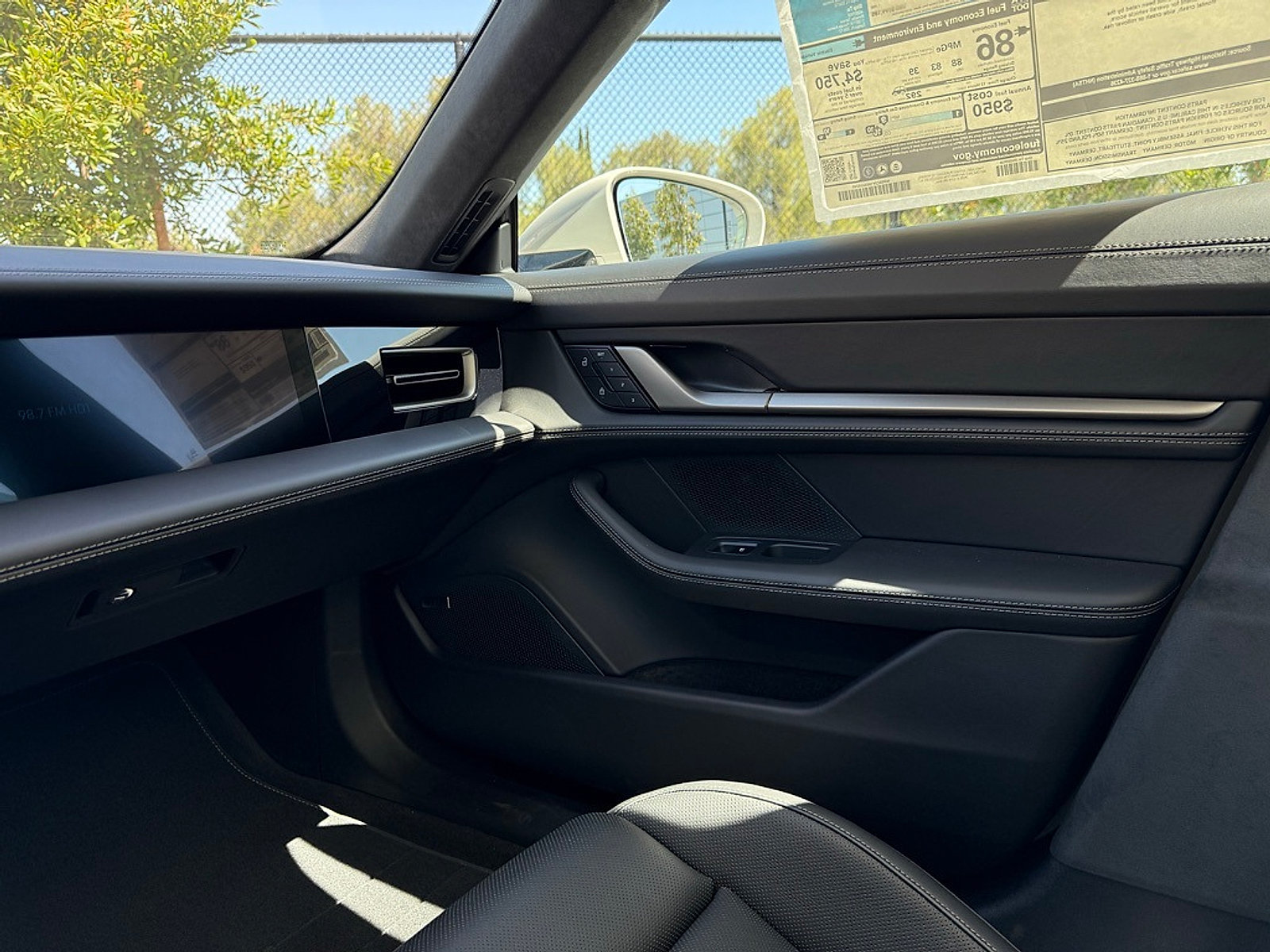 New 2025 Porsche Taycan Turbo AWD/4WD image 24