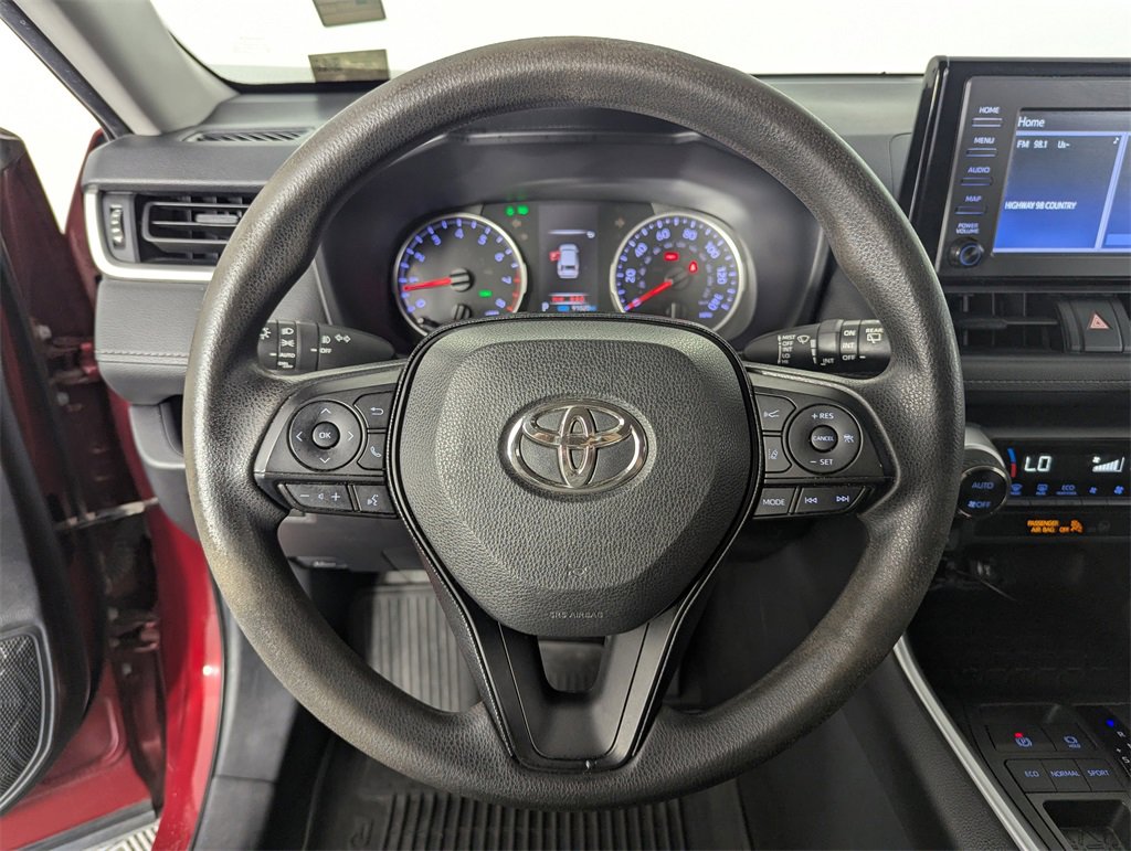 Used 2019 Toyota RAV4 XLE image 24