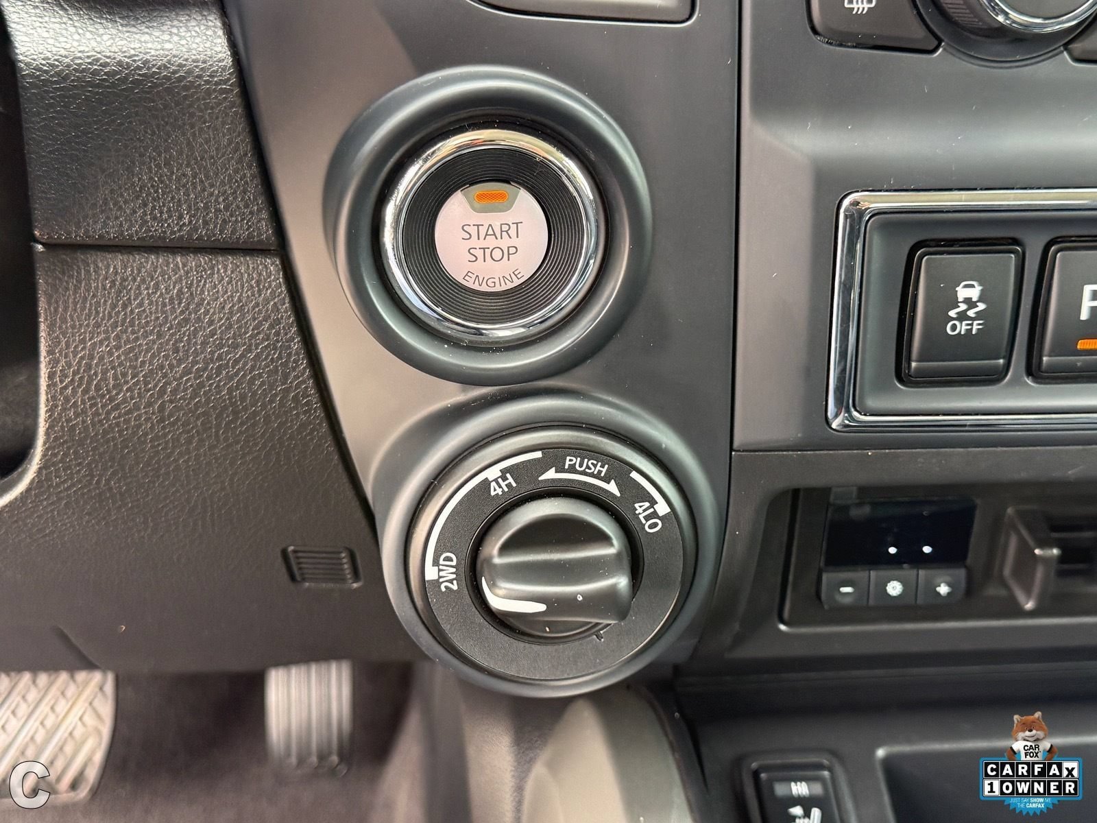 Used 2024 Nissan Titan SV w/ SV Convenience Package AWD/4WD image 24