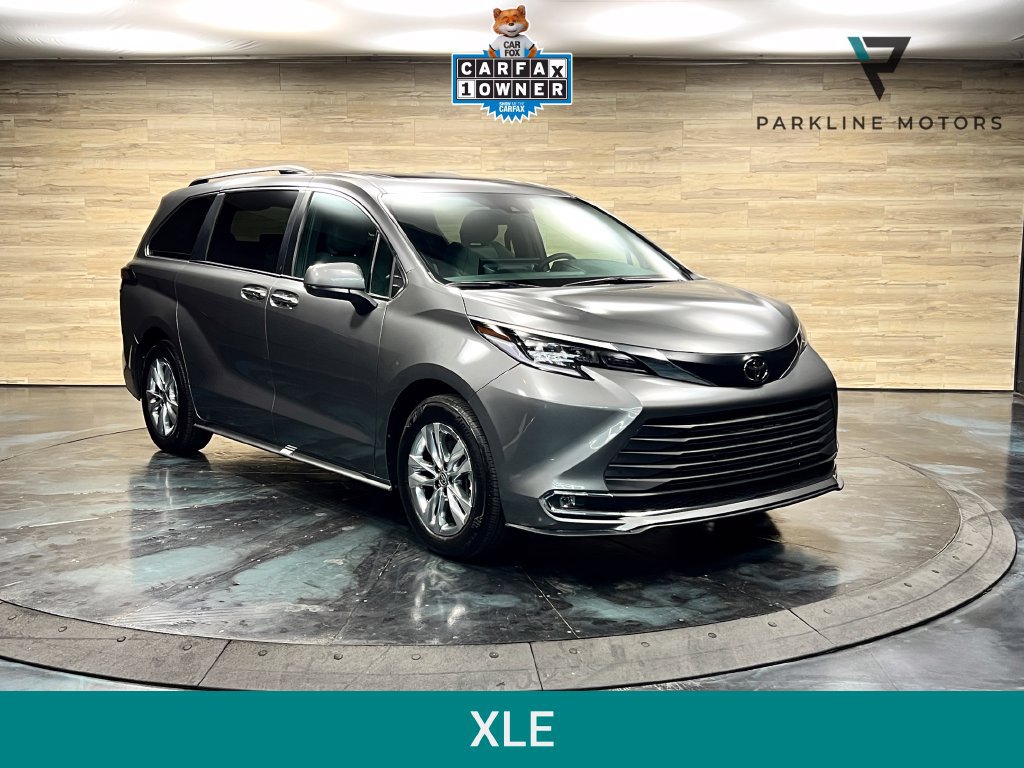 Used 2026 Toyota Sienna XLE