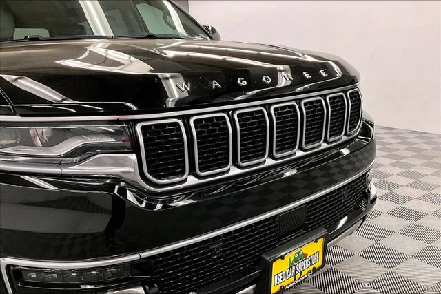 Used 2022 Jeep Wagoneer Series III w/ Rear Seat Video Group 1 AWD/4WD image 32
