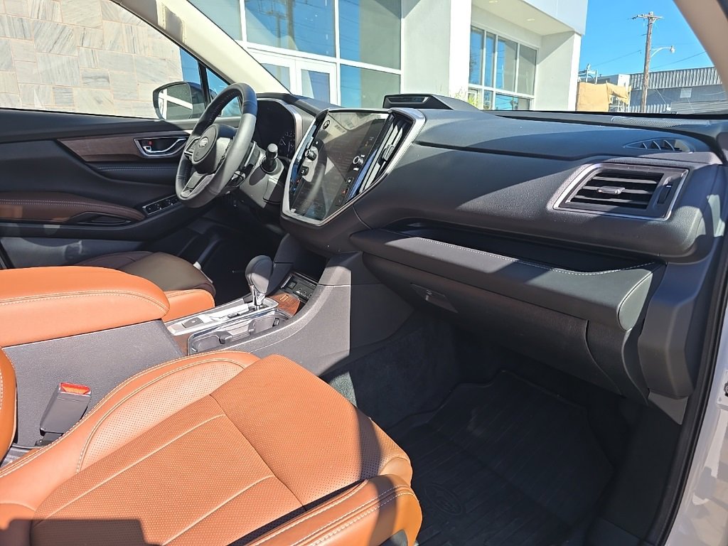 Certified 2025 Subaru Ascent Touring w/ Popular Package #2 image 36