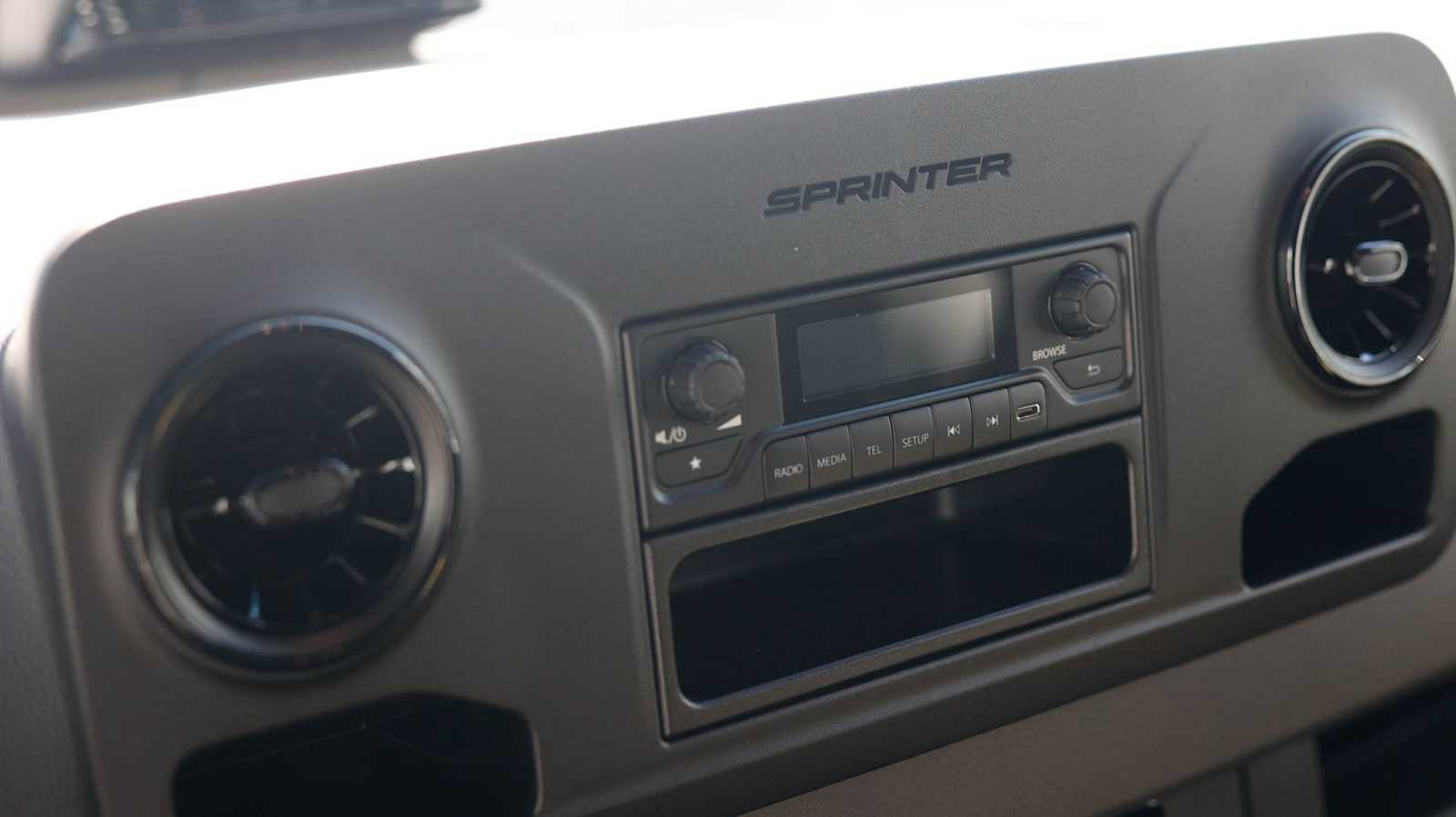 New 2025 Mercedes-Benz Sprinter 2500 image 29