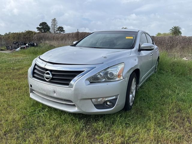 Used 2013 Nissan Altima 2.5 SL FWD image 1