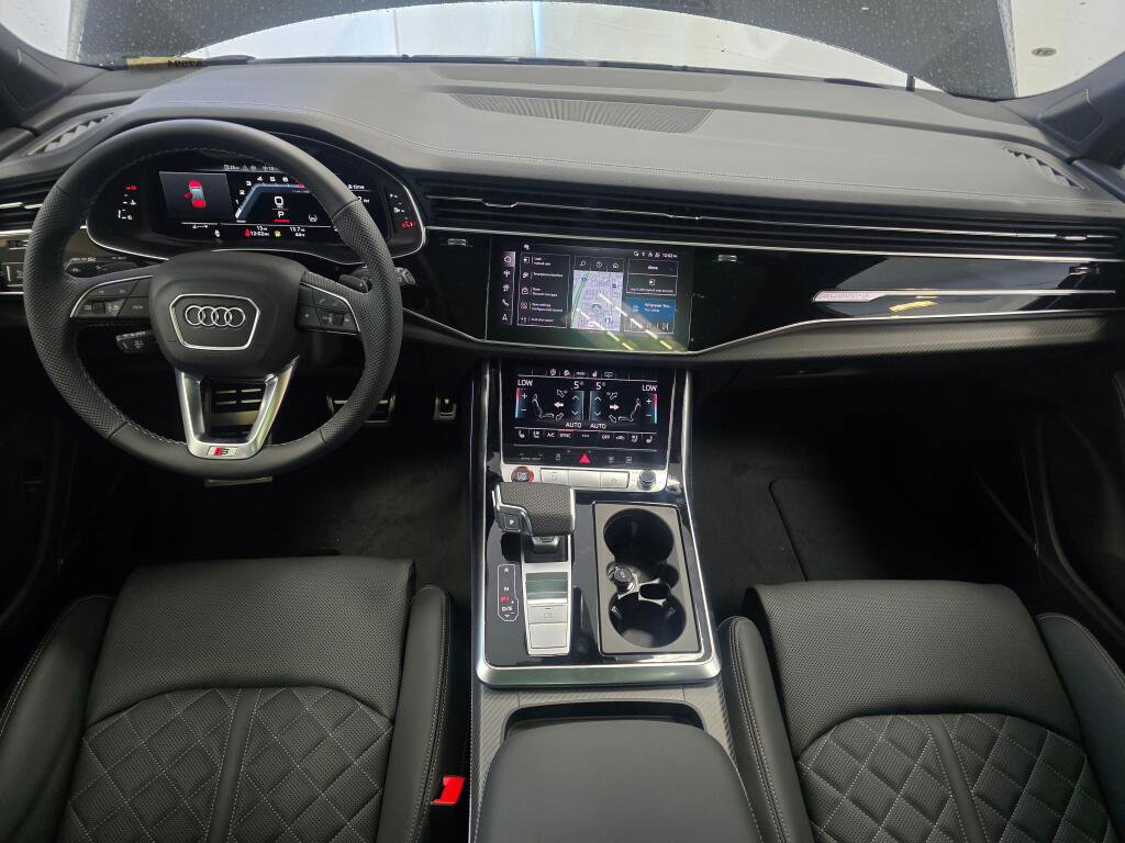 New 2026 Audi SQ7 Premium Plus AWD/4WD image 16