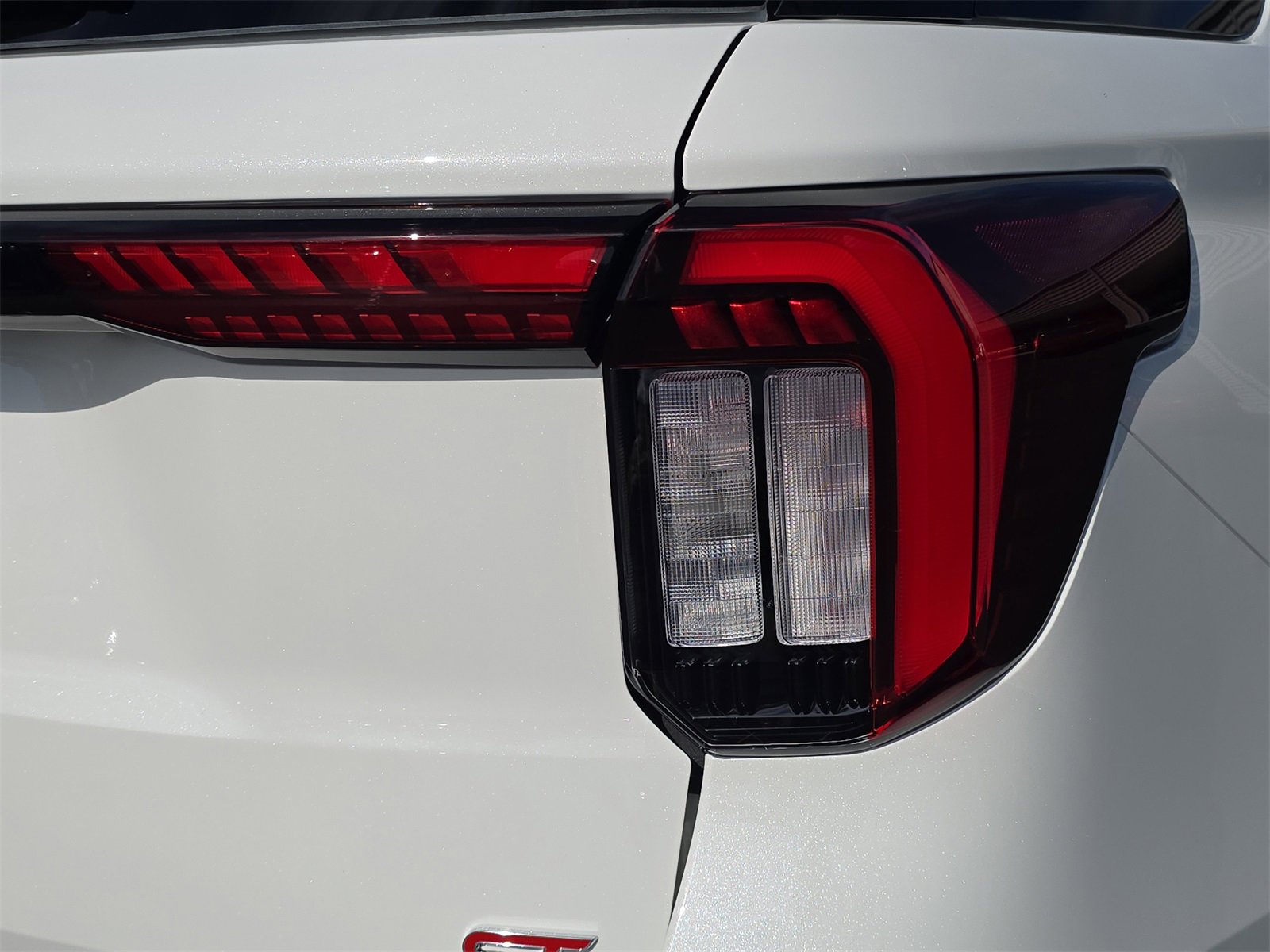 New 2026 Ford Explorer ST w/ Sun And Sound Package image 6