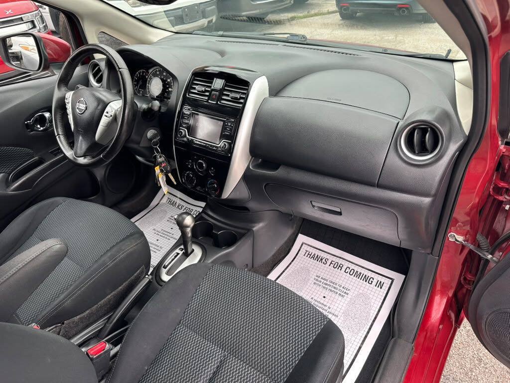 Used 2016 Nissan Versa Note SV FWD image 14