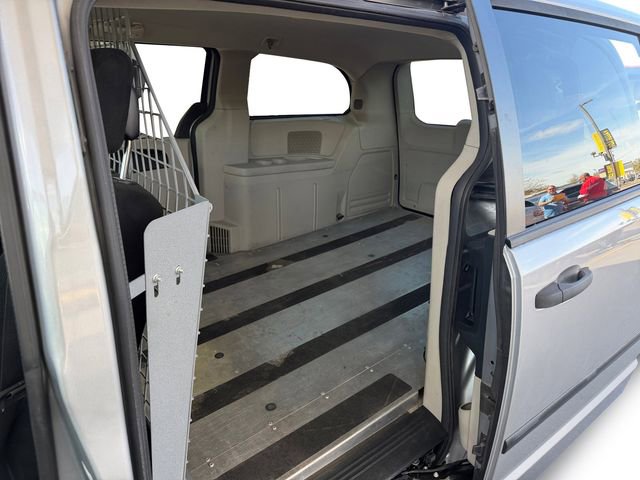 Used 2015 RAM C/V Tradesman w/ UConnect Hands-Free Group image 9