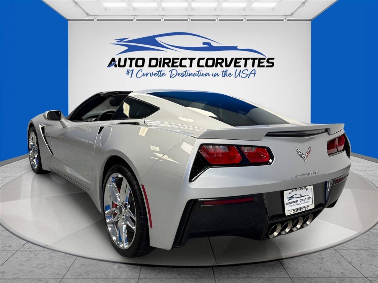 Used 2015 Chevrolet Corvette Stingray Coupe w/ 3LT Preferred Equipment Group RWD image 8