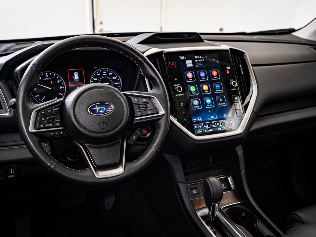 Used 2025 Subaru Ascent Touring w/ Popular Package #2 image 4