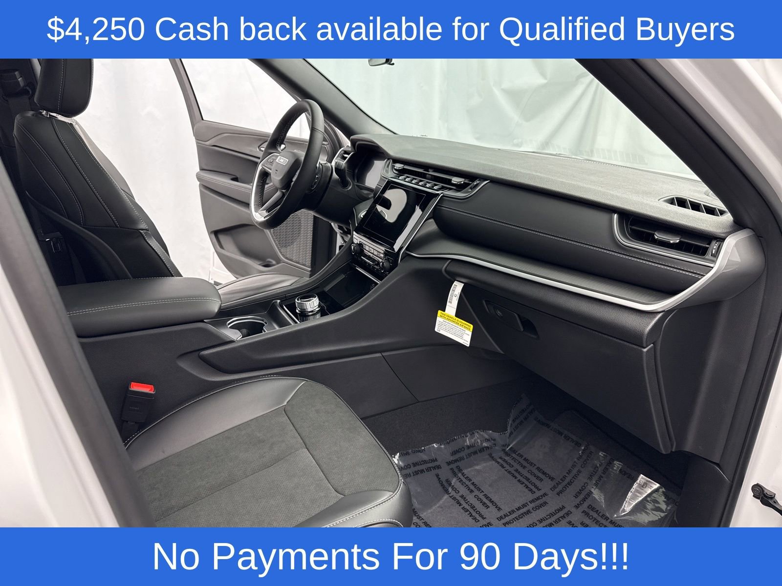 New 2025 Jeep Grand Cherokee Altitude image 29