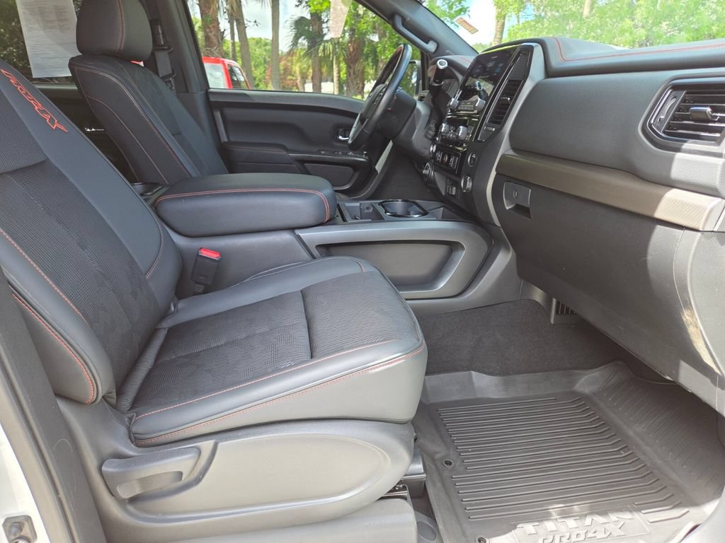 Used 2024 Nissan Titan PRO-4X w/ Pro-4x Utility Package AWD/4WD image 11