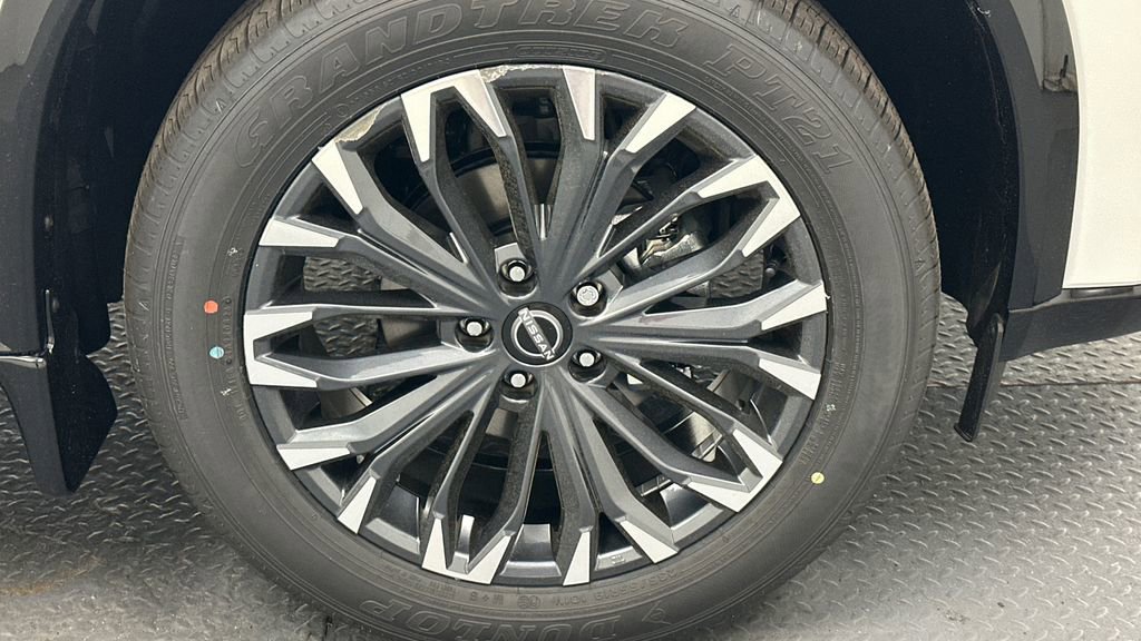 New 2026 Nissan Rogue Platinum w/ Platinum Premium Package AWD/4WD image 18
