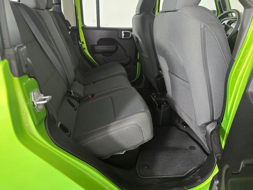 New 2025 Jeep Gladiator Sport image 34