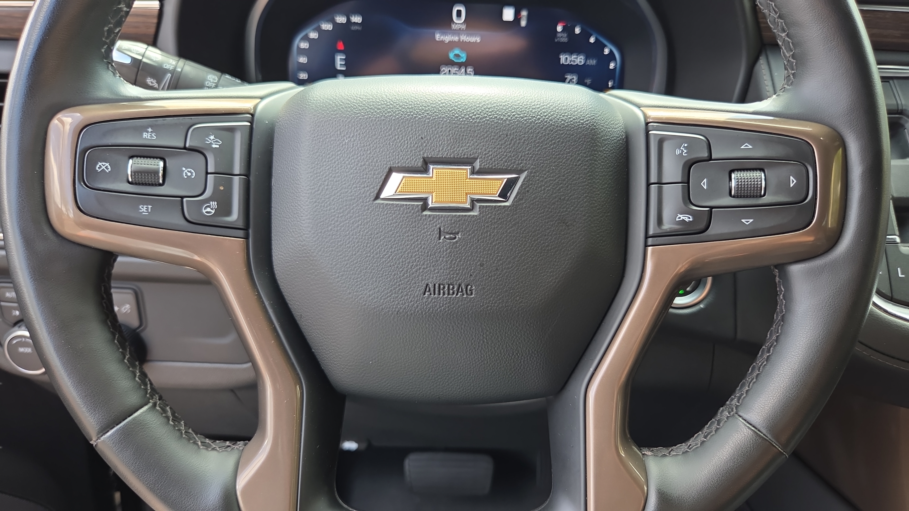 Certified 2023 Chevrolet Suburban High Country AWD/4WD image 28