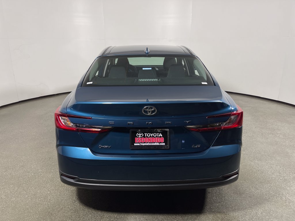 Used 2025 Toyota Camry LE FWD image 4