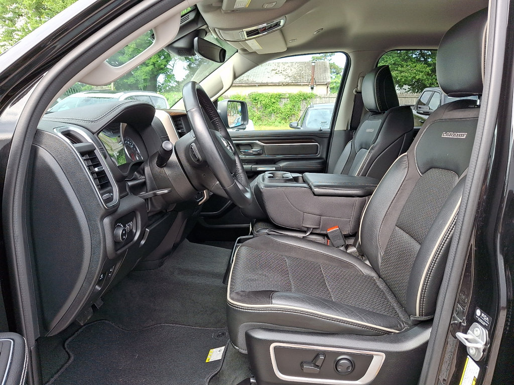 Used 2022 RAM 1500 Laramie AWD/4WD image 24
