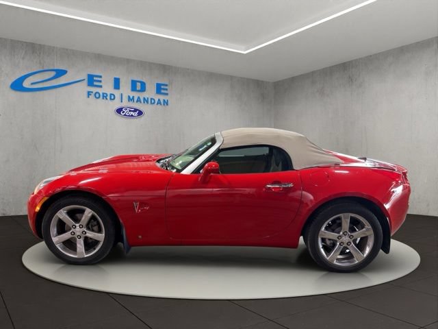Used 2007 Pontiac Solstice Convertible w/ Premium Package RWD image 8