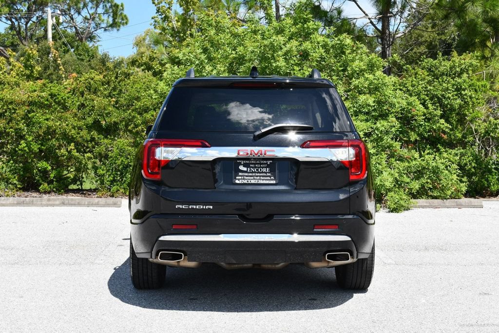 Used 2021 GMC Acadia Denali w/ Denali Technology Package FWD image 32