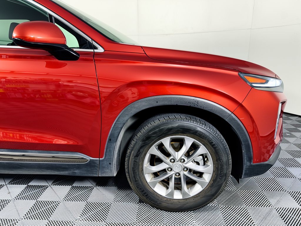 Used 2019 Hyundai Santa Fe SEL FWD image 13