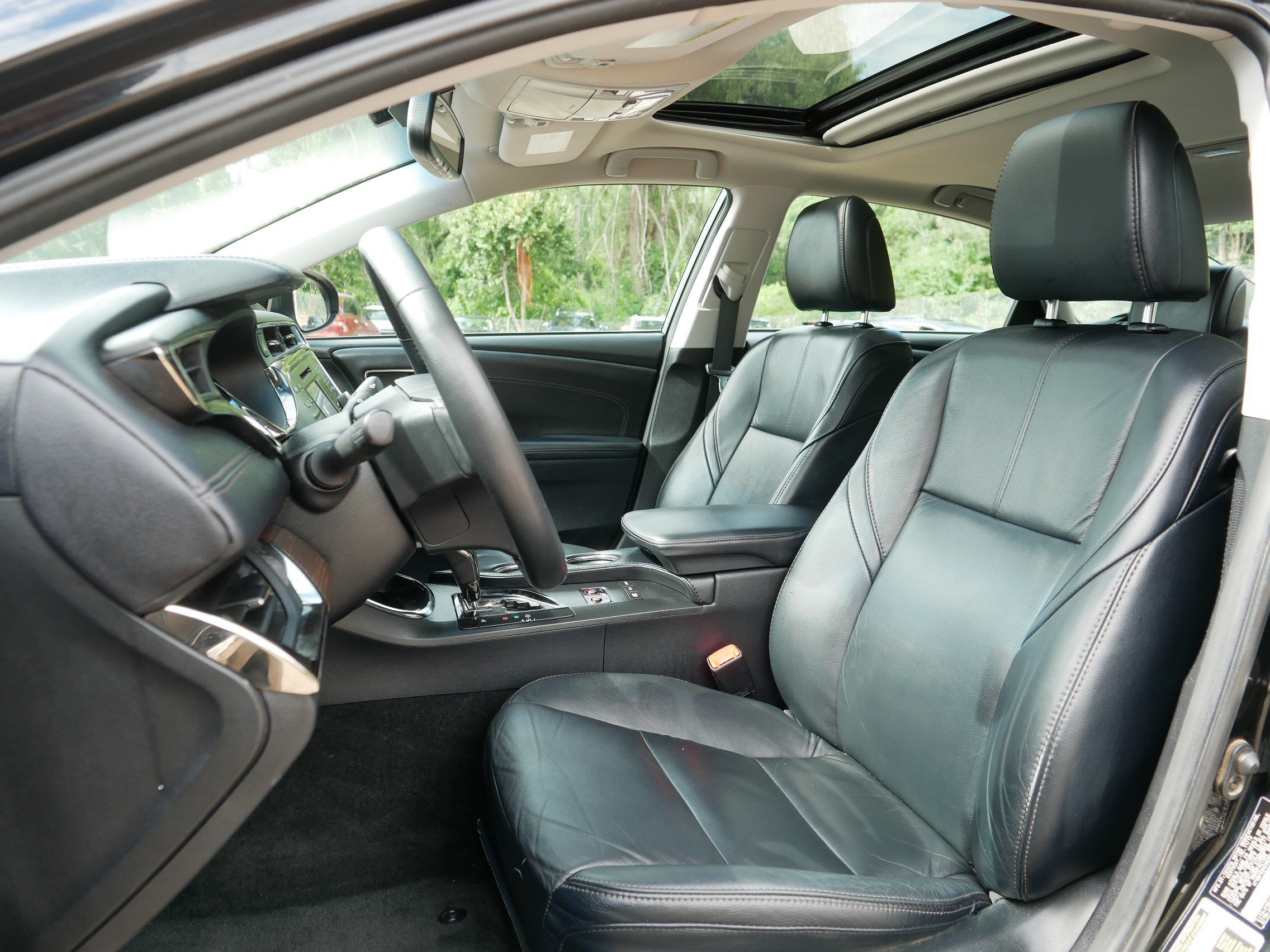 Used 2014 Toyota Avalon XLE Premium FWD image 33