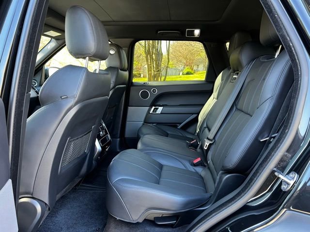 Used 2017 Land Rover Range Rover Sport HSE image 16