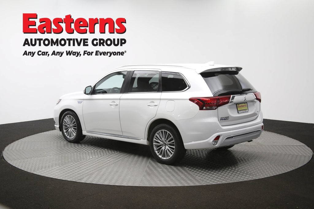 Used 2020 Mitsubishi Outlander SEL AWD/4WD image 63
