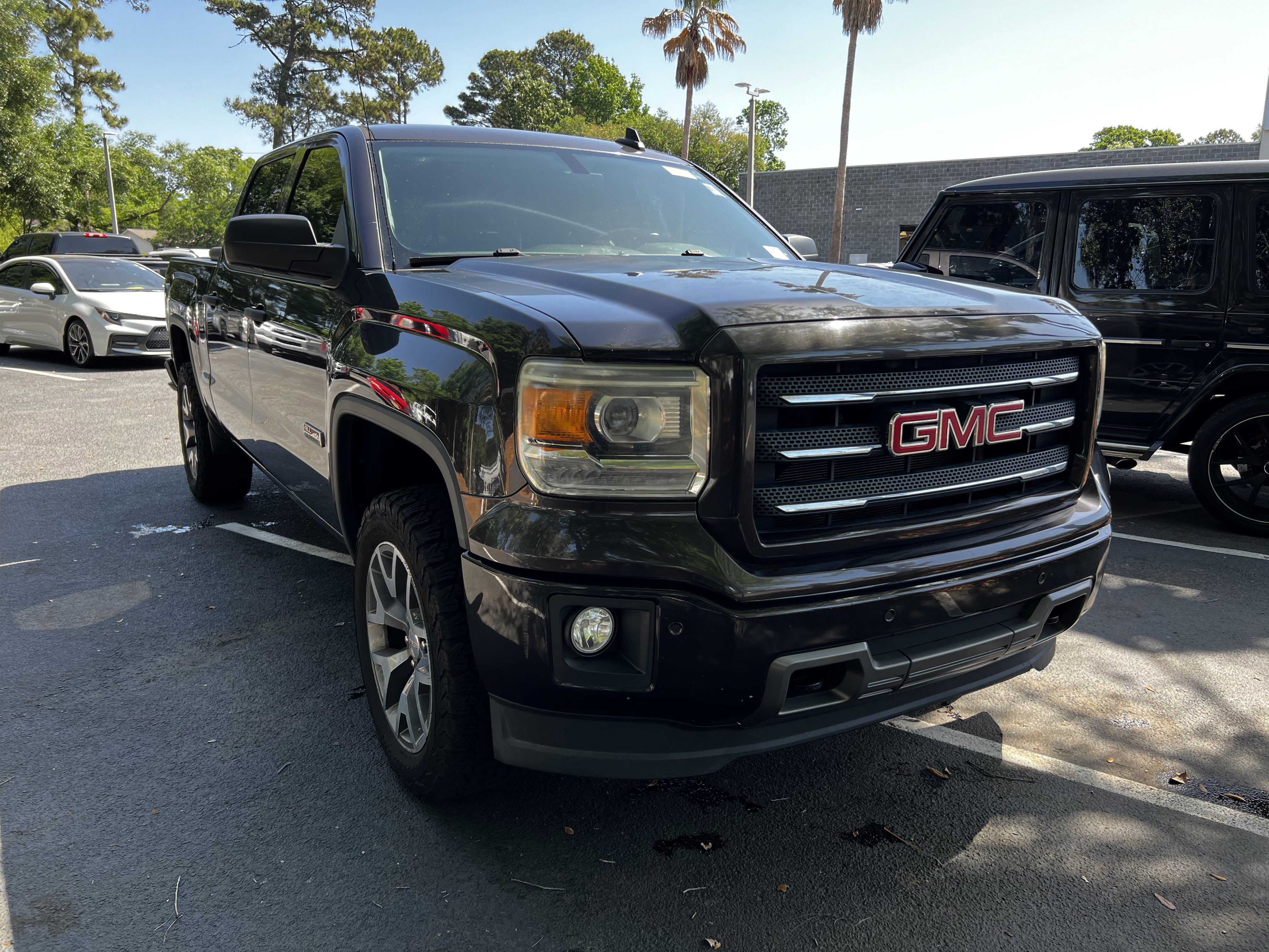 Used 2015 GMC Sierra 1500 SLT image 2