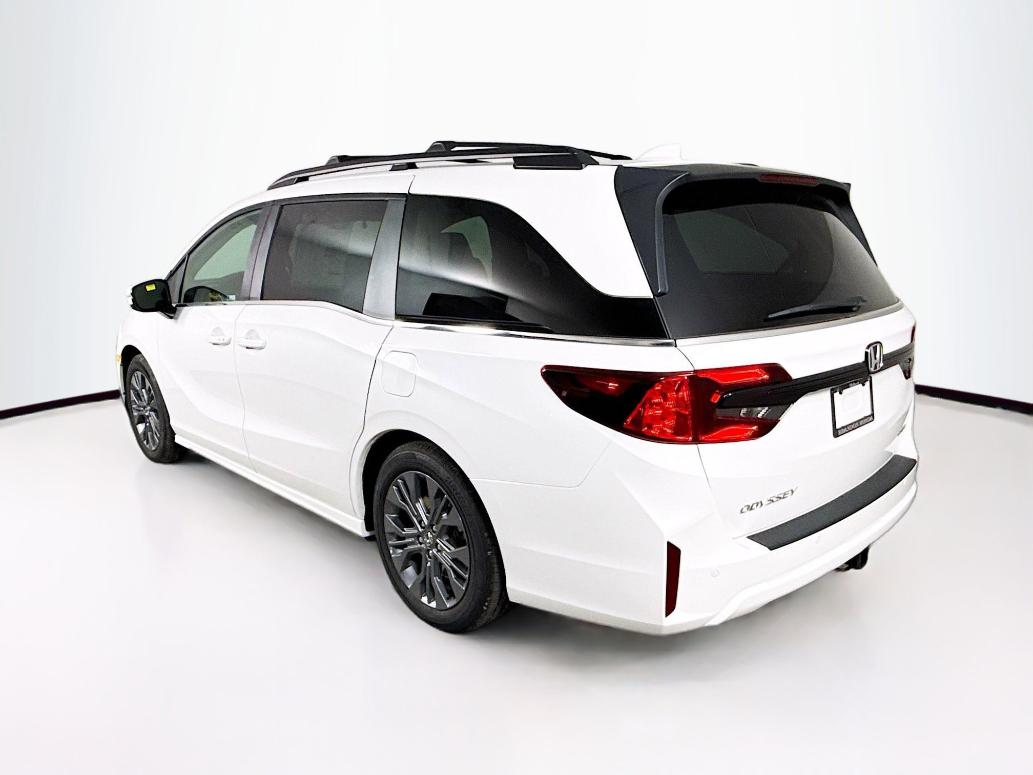 New 2026 Honda Odyssey Touring image 33