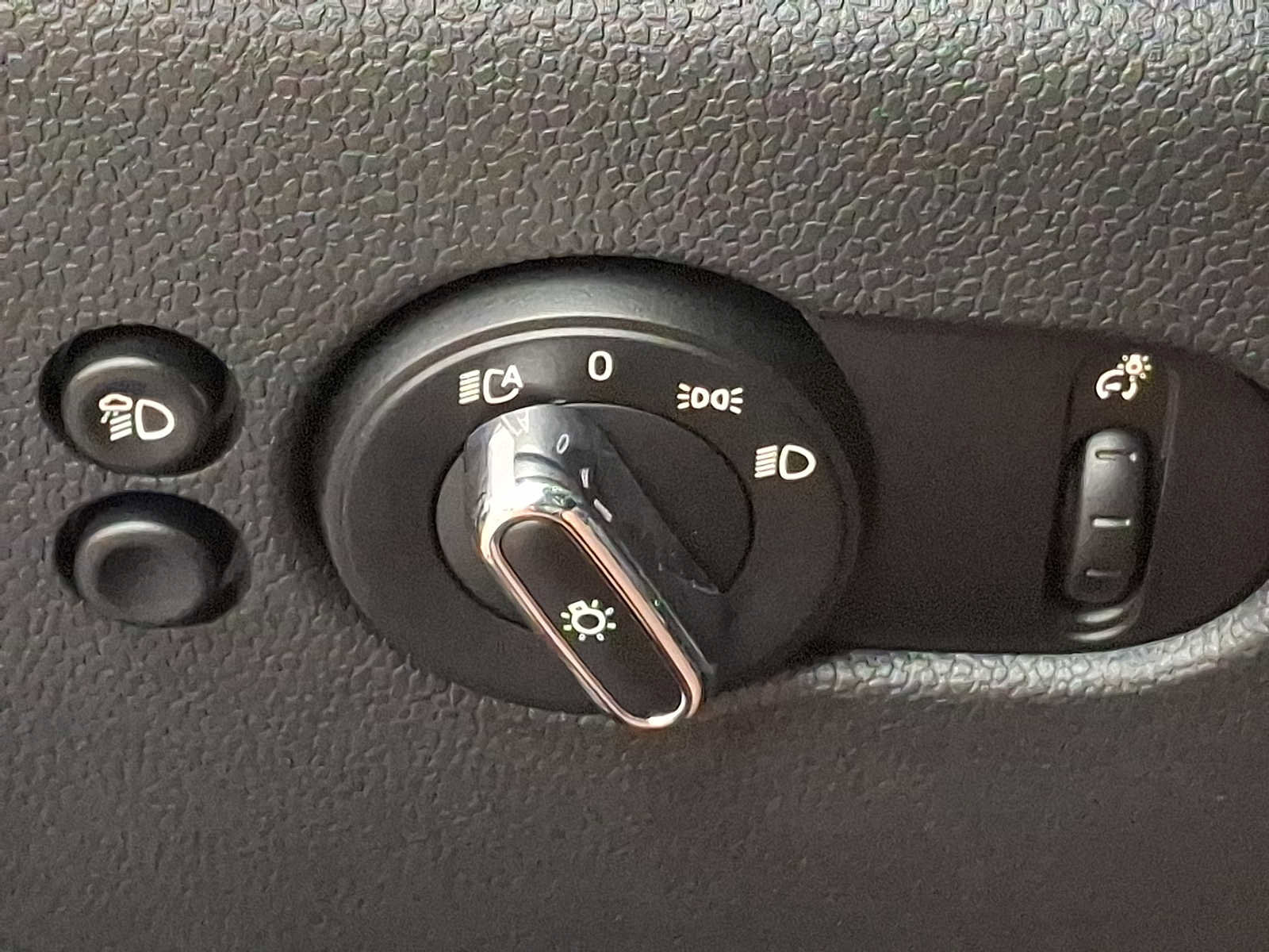 Certified 2023 MINI Cooper S image 24