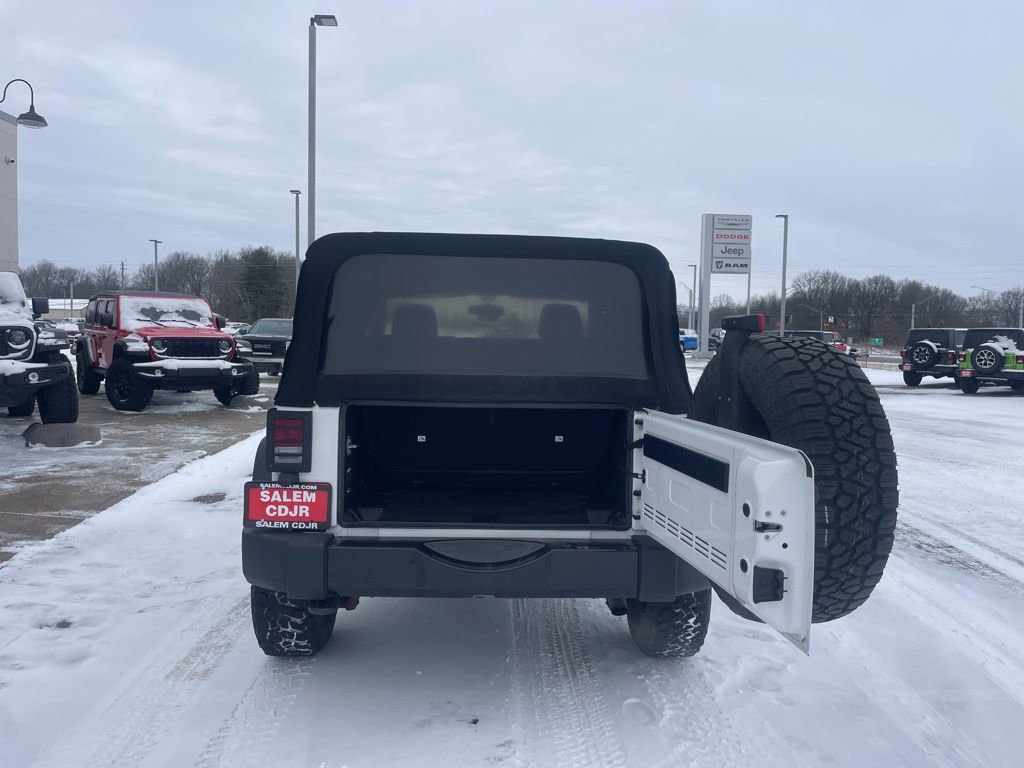 Used 2016 Jeep Wrangler Willys Wheeler image 8